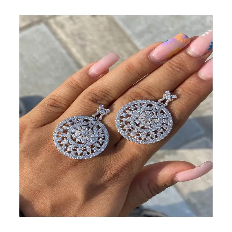 گوشواره نقره زنانه طرح جواهری نگین دار گرد R-611 قیمت گوشواره نقره زنانه طرح جواهری نگین دار گرد R-611