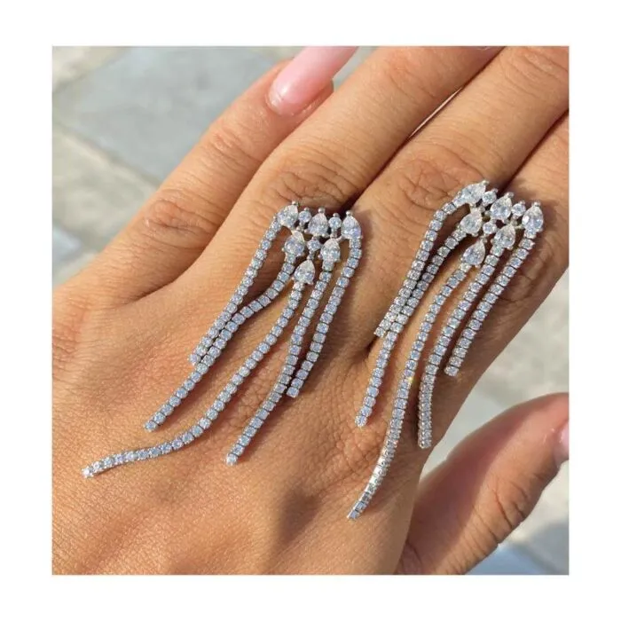 قیمت گوشواره نقره زنانه آویزی نگین دار R-613