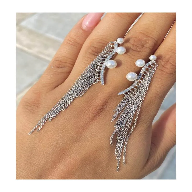 گوشواره نقره زنانه طرح جواهری نگین دار آویزی R-615