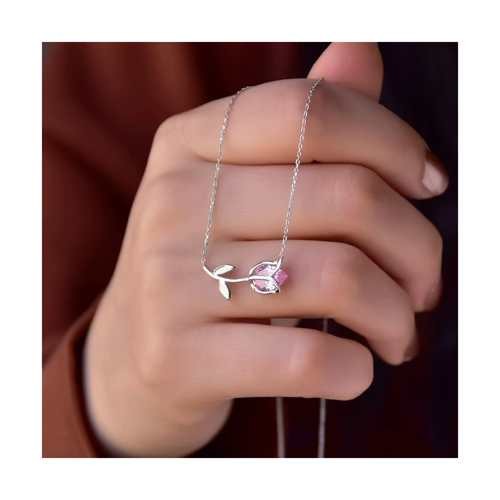 معنی نماد گل لاله در گردنبند و دستبند نقره