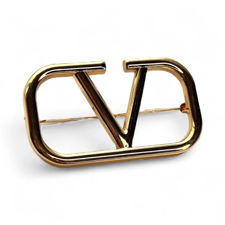 گل سینه LVگل سینه LV گل سینه LVگل سینه LV